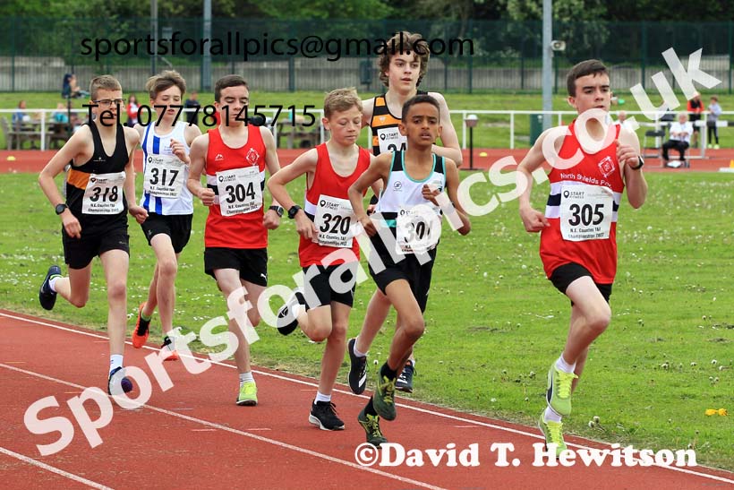 Men and Boys 3000 metres, 2022 North Eastern Track and Field Champs., Middlesbrough. David T. Hewitson/Sports for All Pics